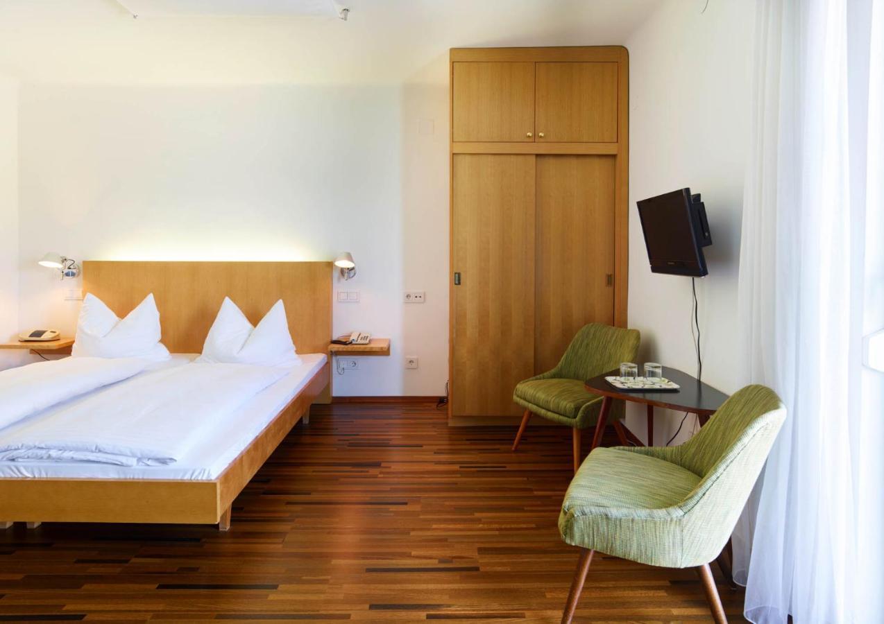 Boutiquehotel Ogris Am See Velden am Worthersee Bagian luar foto